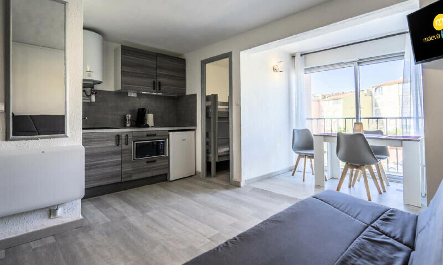 Du Mail - 4 Personnes - Confort Mae-2784 Apartment